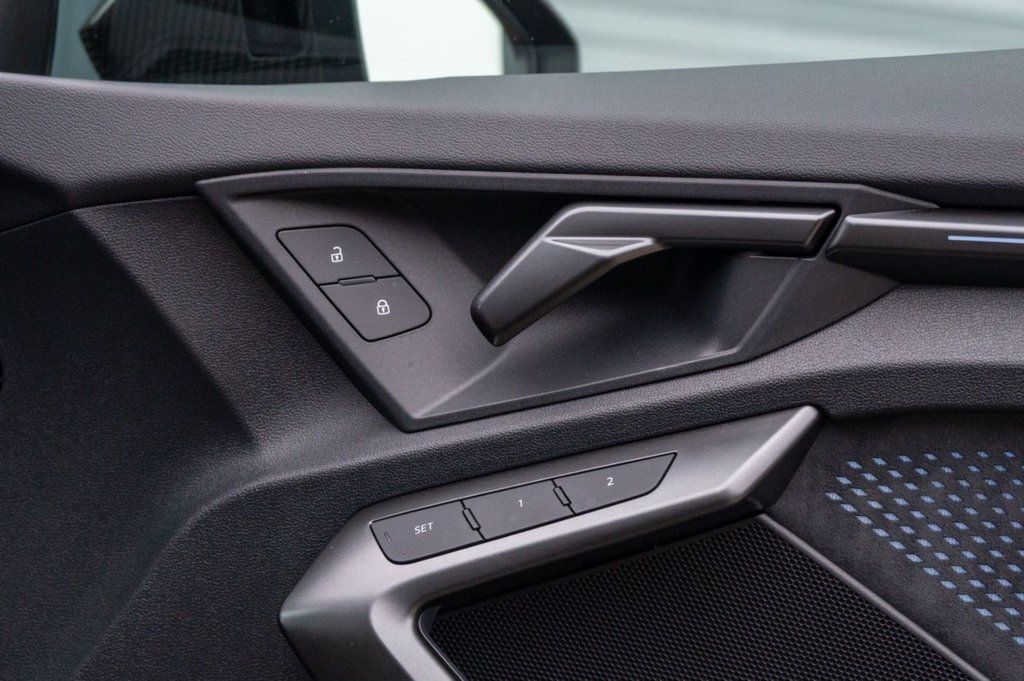 Used Audi RS3 2025 for sale - 77437083: Photo 46