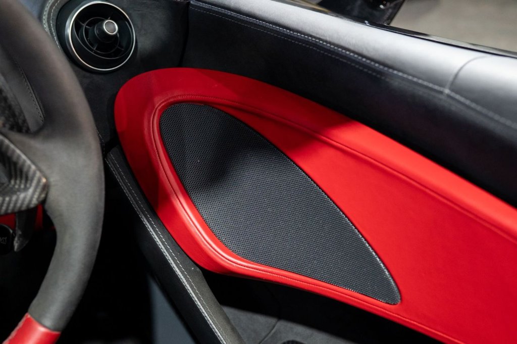 Used McLaren 570S 2018 for sale - 77341852: Photo 16