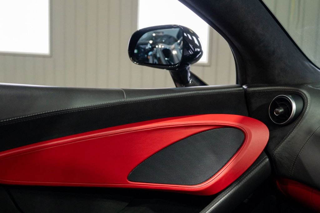 Used McLaren 570S 2018 for sale - 77341852: Photo 35