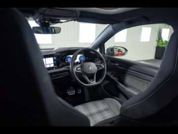 Used Volkswagen Golf 2023 for sale - 75264319: Photo