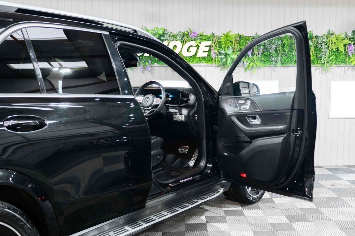 Used Mercedes-Benz GLE 2020 for sale - 77460286: Photo 8