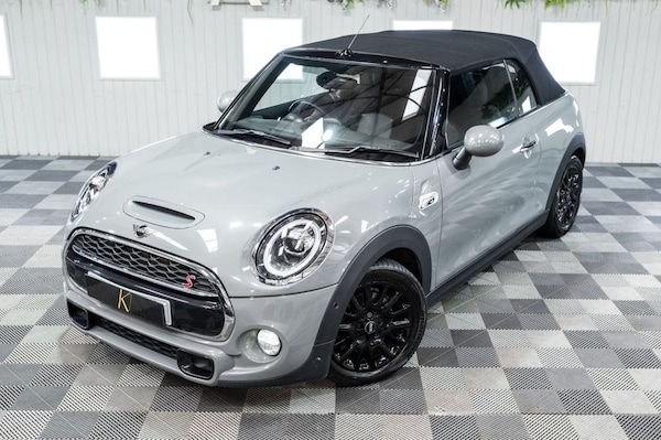 Used MINI Convertible 2019 for sale - 75206513: Photo 23