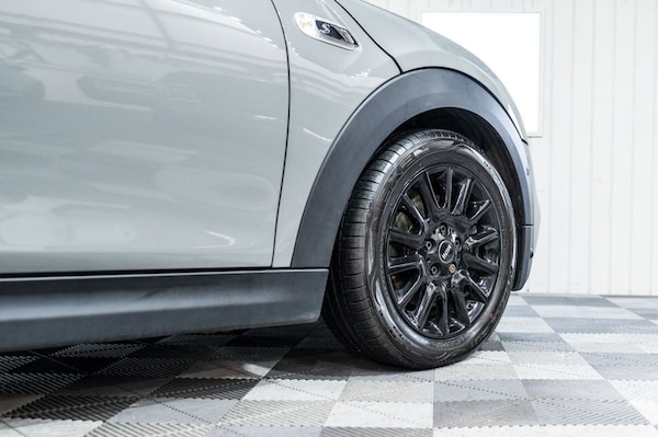 Used MINI Convertible 2019 for sale - 75206513: Photo 29