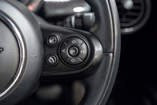 Used MINI Convertible 2019 for sale - 75206513: Photo 45