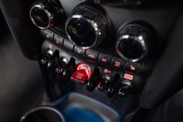 Used MINI Convertible 2019 for sale - 75206513: Photo 47
