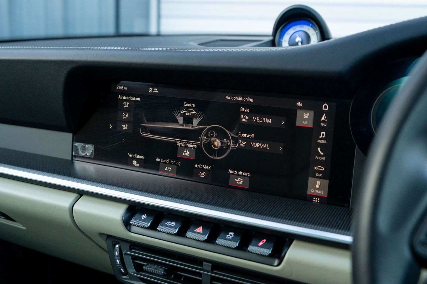 Used Porsche 911 2020 for sale - 77460265: Photo 28