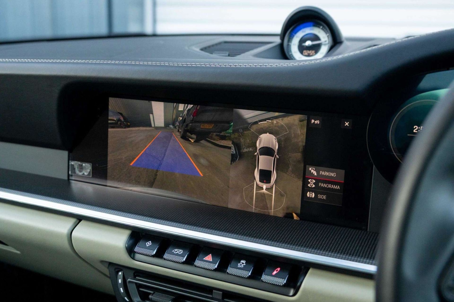 Used Porsche 911 2020 for sale - 77460265: Photo 30