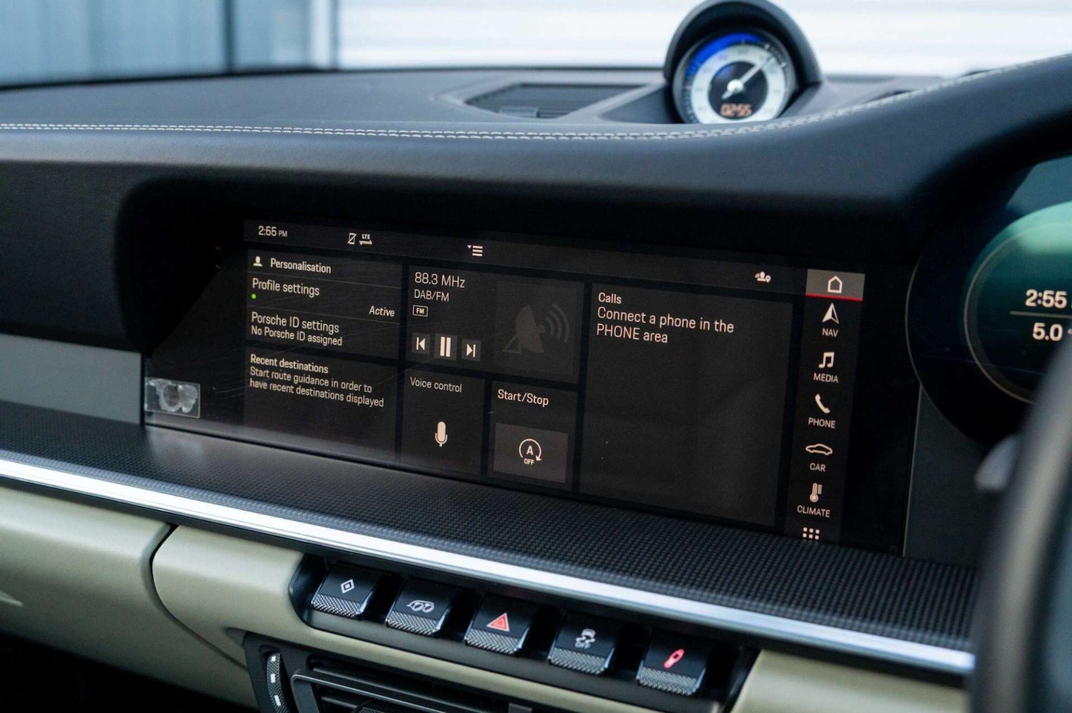 Used Porsche 911 2020 for sale - 77460265: Photo 32