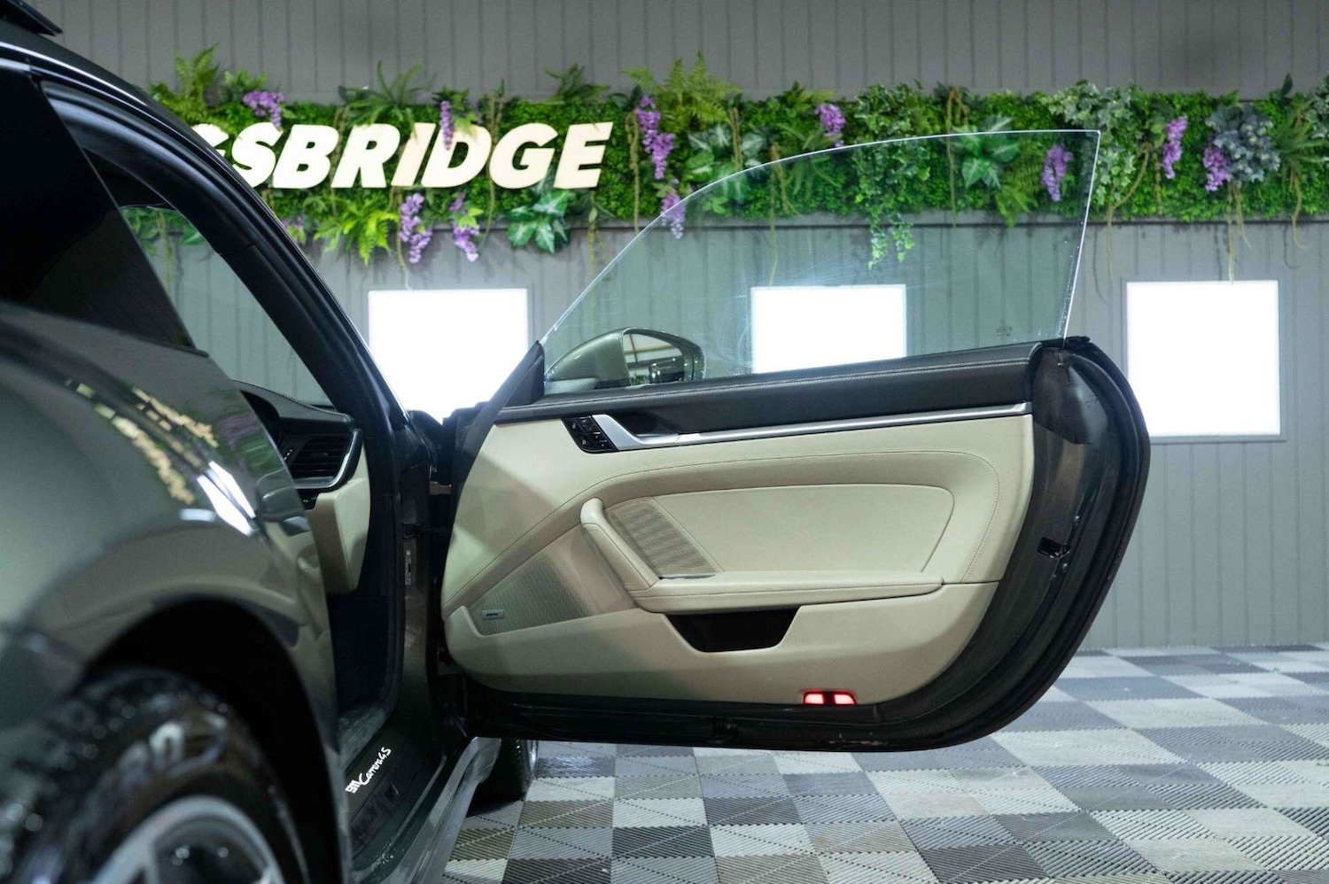 Used Porsche 911 2020 for sale - 77460265: Photo 49