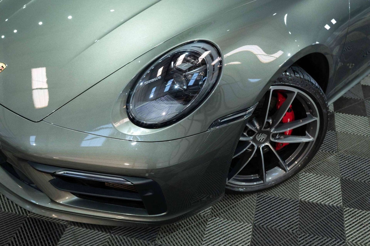 Used Porsche 911 2020 for sale - 77460265: Photo 60