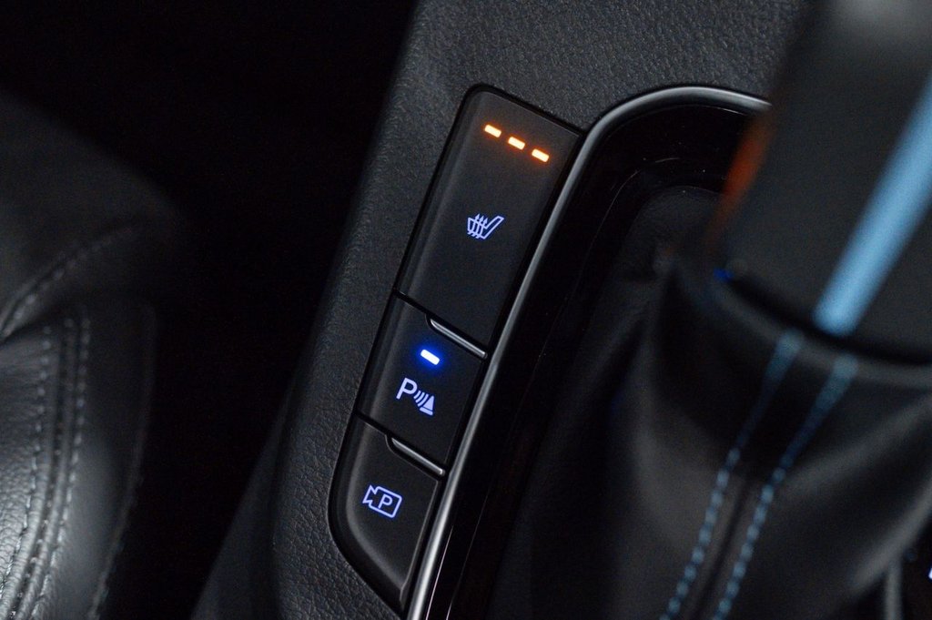 Used Hyundai i30 2023 for sale - 76132312: Photo 16