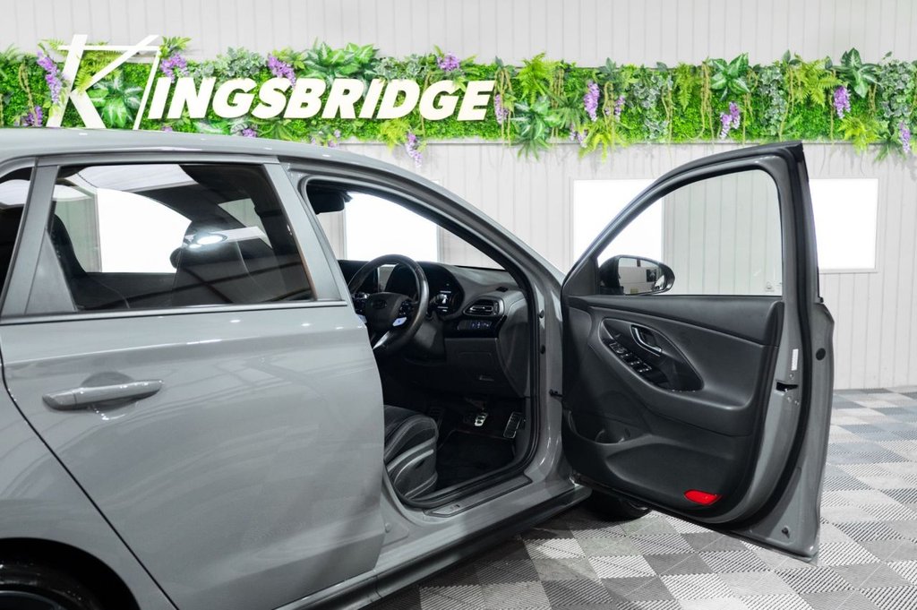 Used Hyundai i30 2023 for sale - 76132312: Photo 8