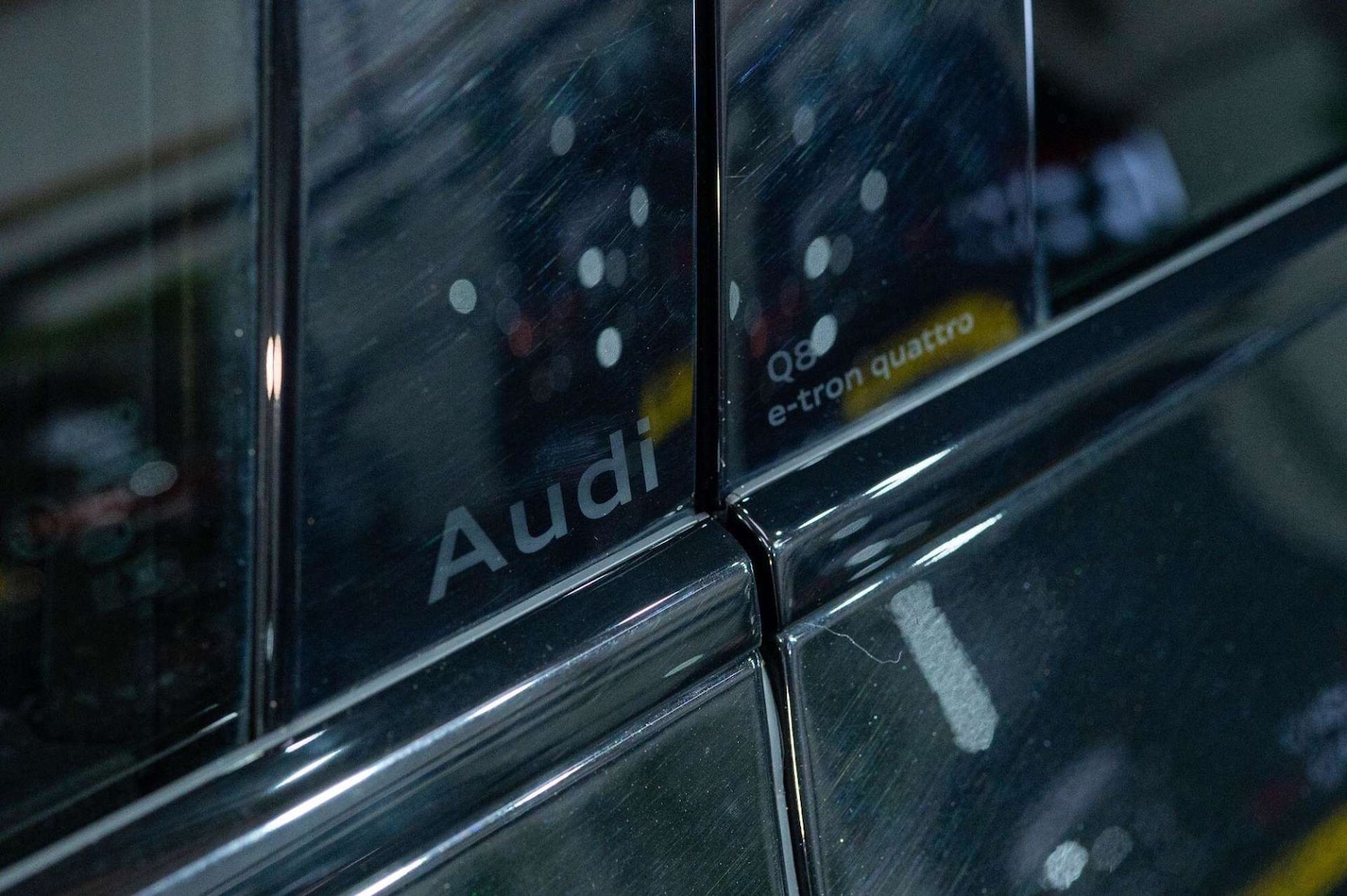 Used Audi Q8 2023 for sale - 77460260: Photo 11