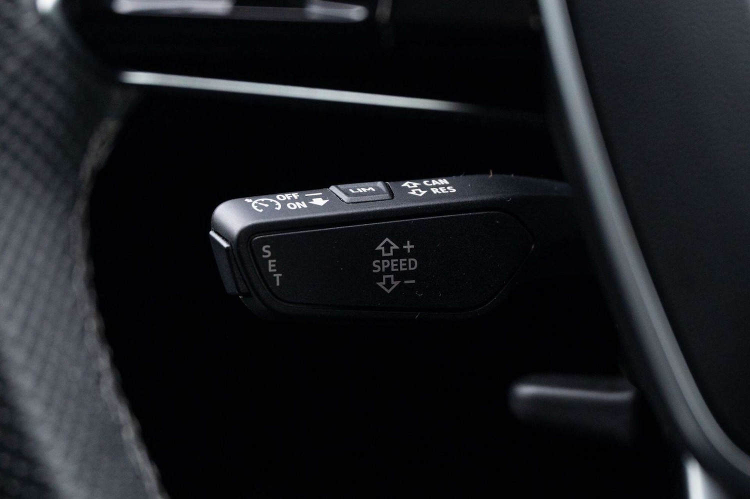 Used Audi Q8 2023 for sale - 77460260: Photo 28