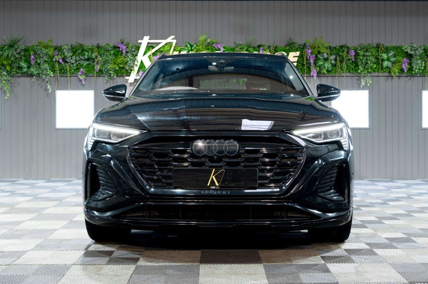 Used Audi Q8 2023 for sale - 77460260: Photo 3