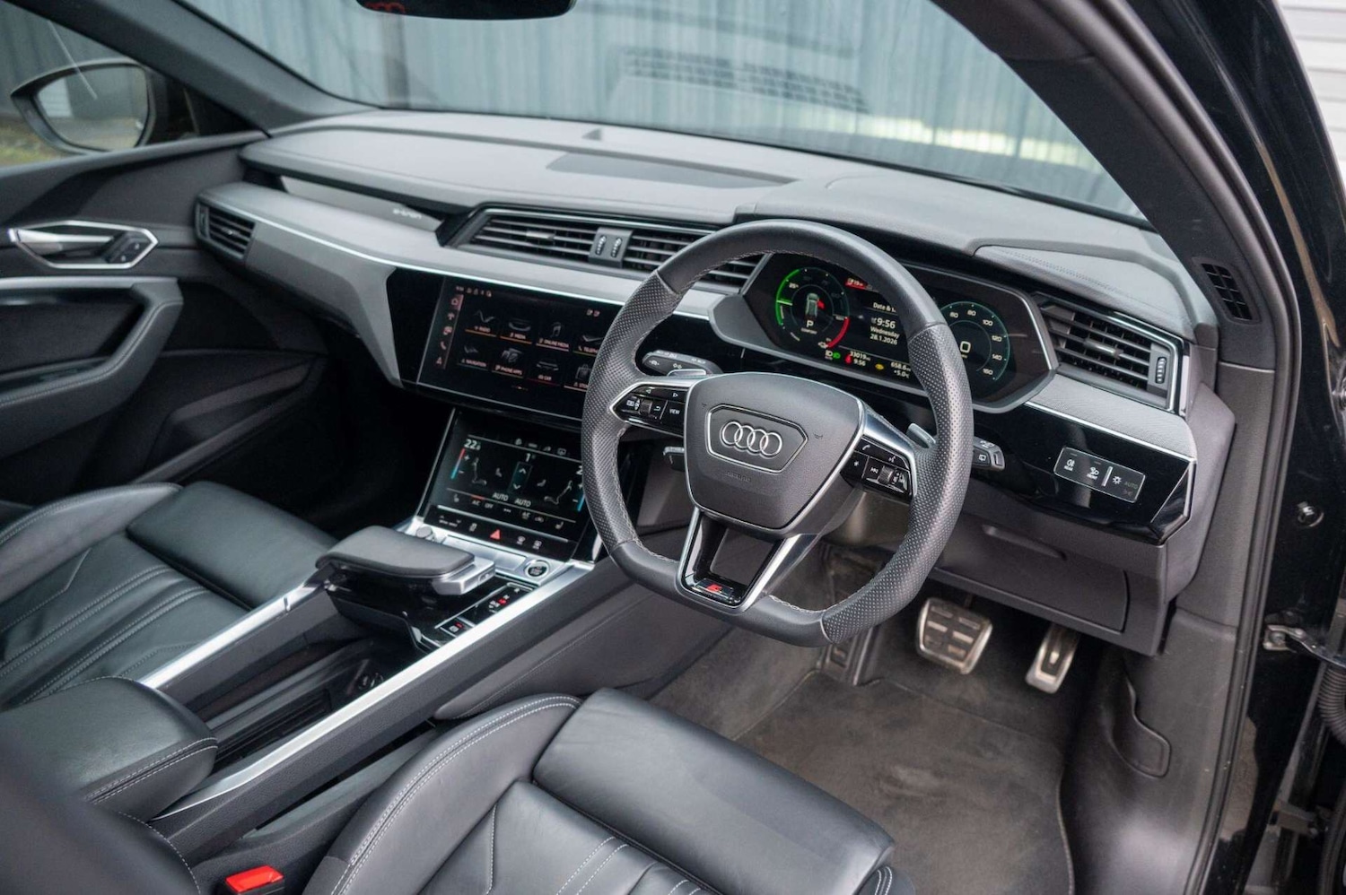 Used Audi Q8 2023 for sale - 77460260: Photo 45