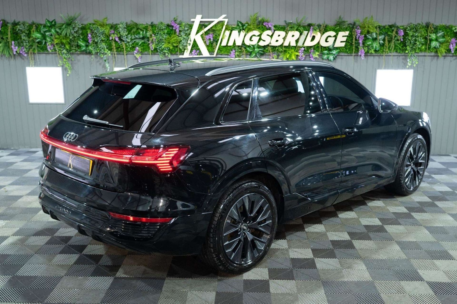 Used Audi Q8 2023 for sale - 77460260: Photo 56