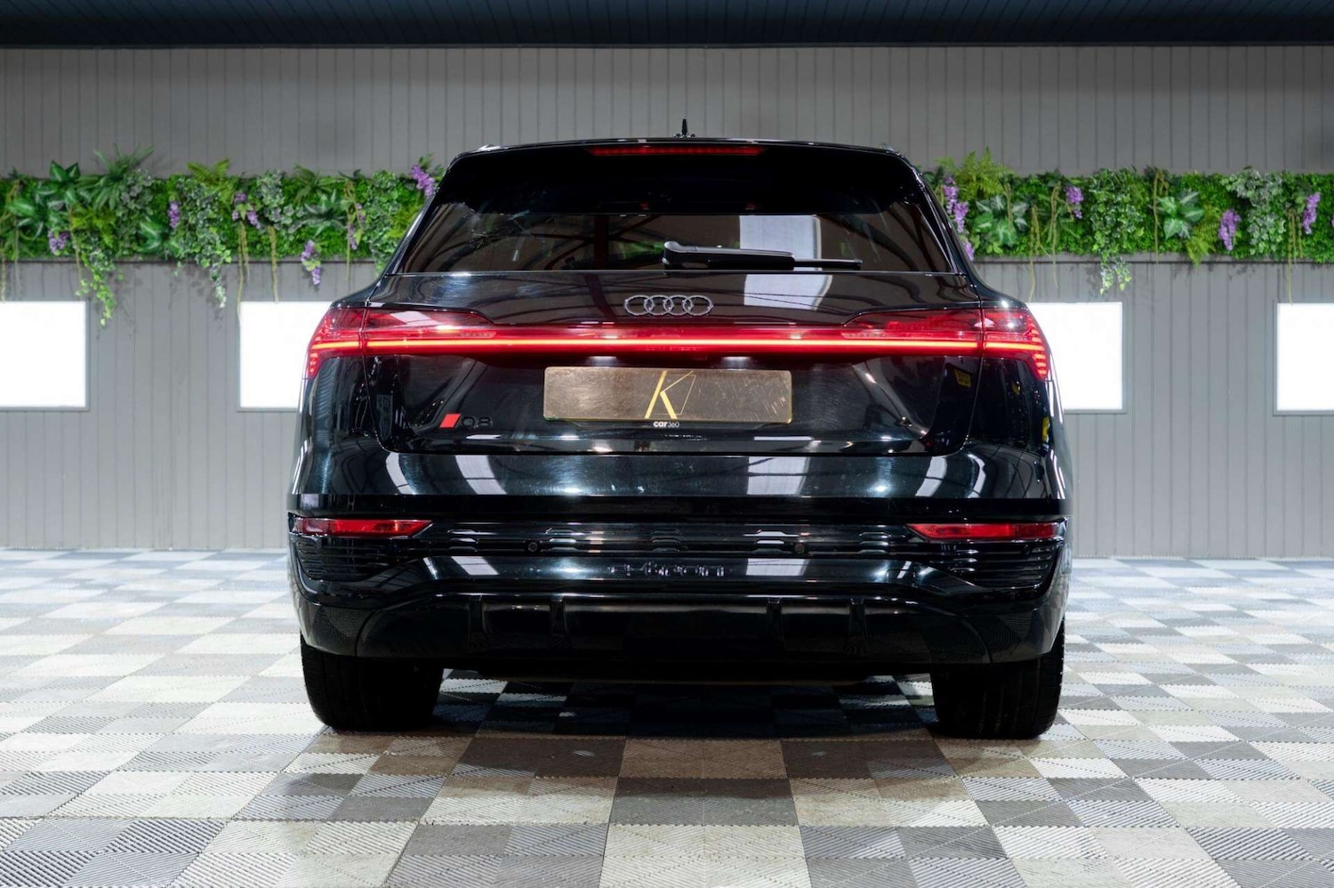 Used Audi Q8 2023 for sale - 77460260: Photo 6