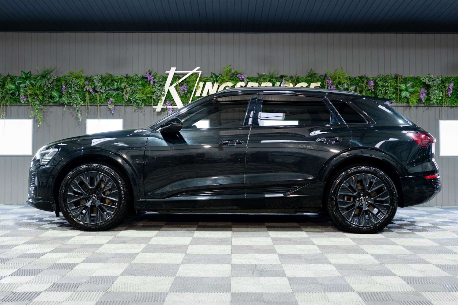 Used Audi Q8 2023 for sale - 77460260: Photo 9