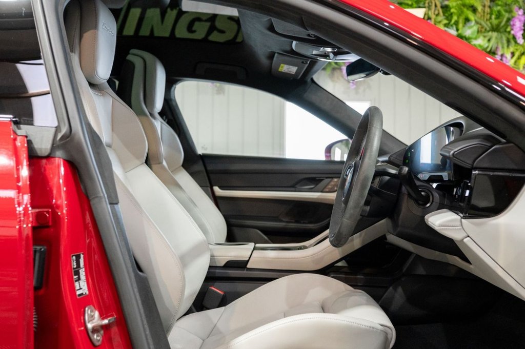 Used Porsche Taycan 2024 for sale - 77451480: Photo 15