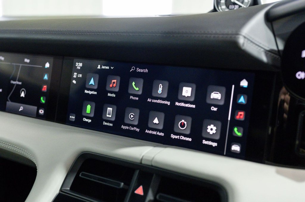 Used Porsche Taycan 2024 for sale - 77451480: Photo 45