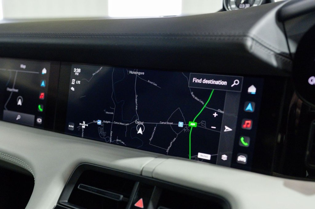 Used Porsche Taycan 2024 for sale - 77451480: Photo 47