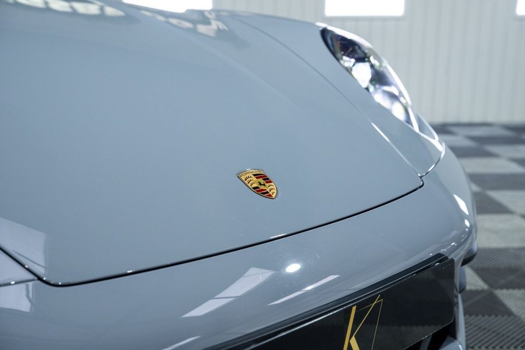 Used Porsche 911 2023 for sale - 76910345: Photo 12