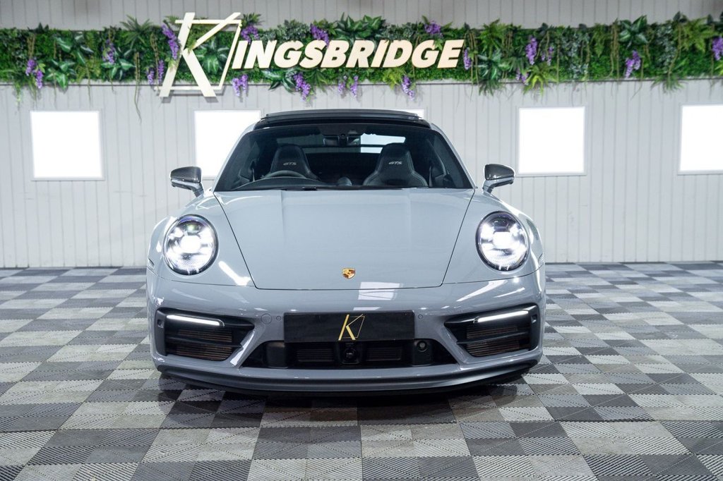 Used Porsche 911 2023 for sale - 76910345: Photo 14