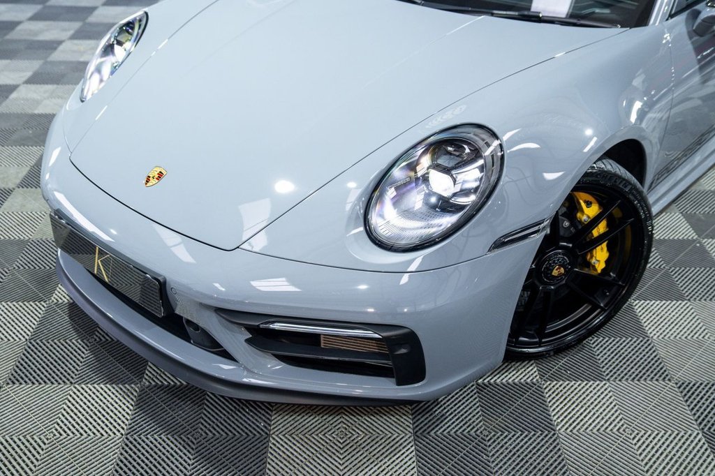 Used Porsche 911 2023 for sale - 76910345: Photo 18