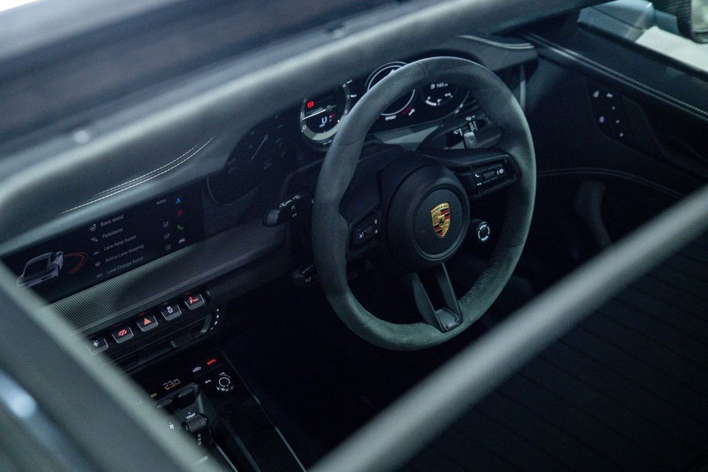 Used Porsche 911 2023 for sale - 76910345: Photo 33