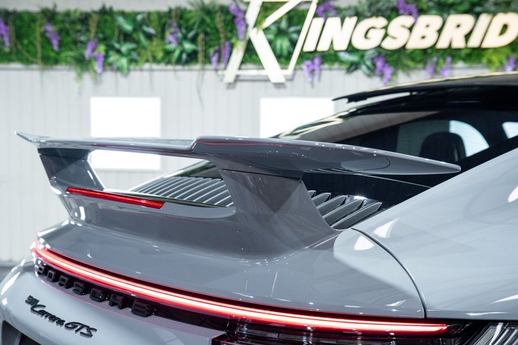 Used Porsche 911 2023 for sale - 76910345: Photo 4