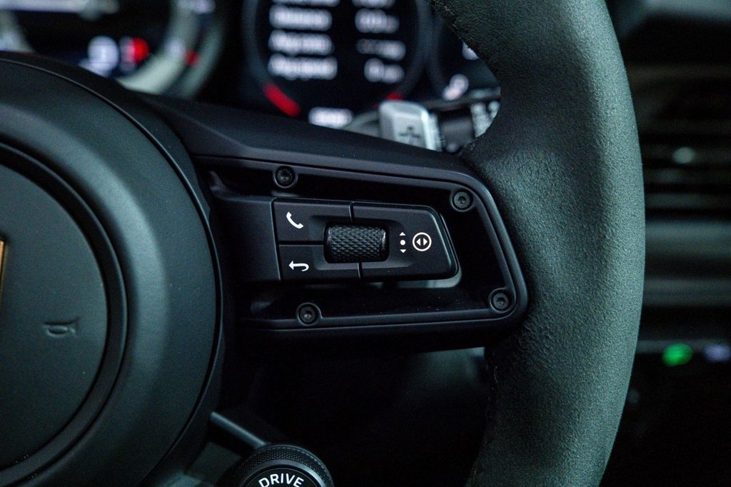 Used Porsche 911 2023 for sale - 76910345: Photo 43