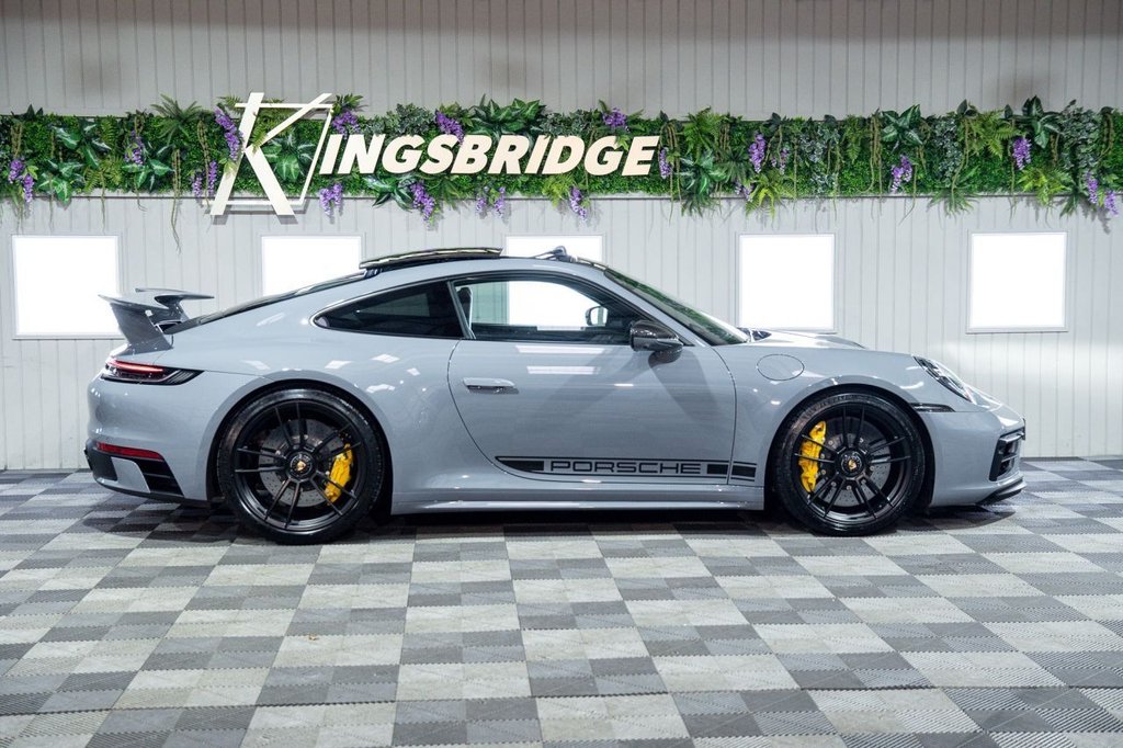 Used Porsche 911 2023 for sale - 76910345: Photo 8