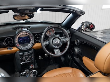 Used MINI Roadster 2015 for sale - 76039719: Photo