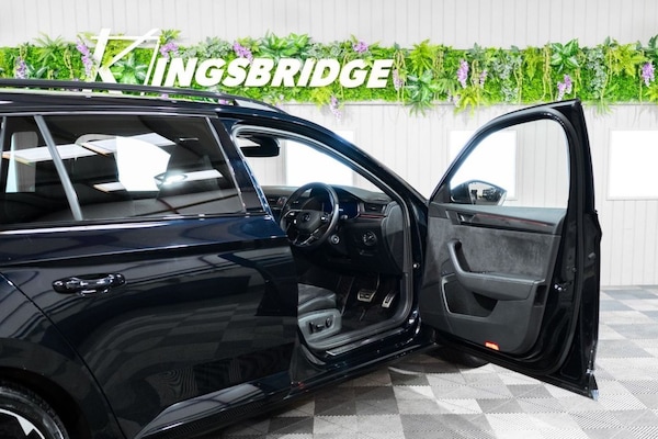 Used Skoda Superb 2021 for sale - 76111895: Photo 8