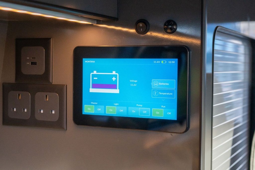 Used Volkswagen Transporter 2024 for sale - 77110768: Photo 16