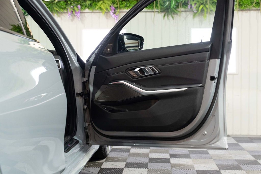 Used BMW 3 Series 2023 for sale - 76092914: Photo 38