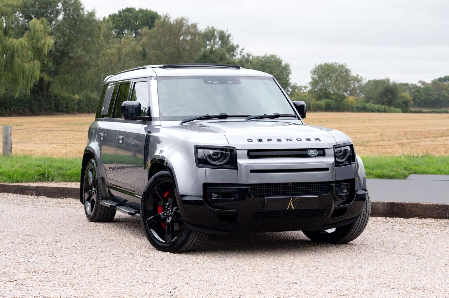 Used Land Rover Defender 2021 for sale - 77460291: Photo 2