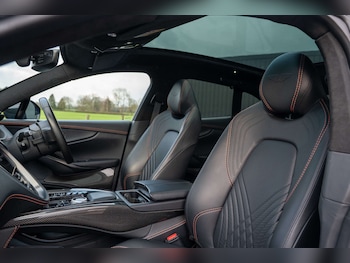 Used Aston Martin DBX 2022 for sale - 78643466: Photo