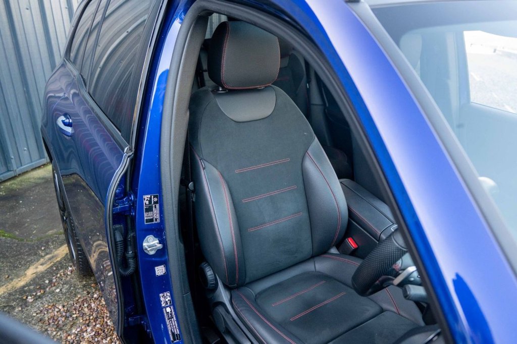 Used Mercedes-Benz GLB 2023 for sale - 77227280: Photo 15