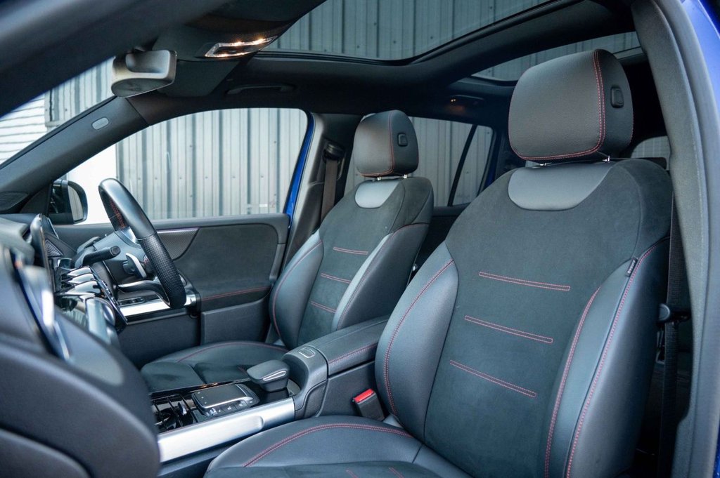 Used Mercedes-Benz GLB 2023 for sale - 77227280: Photo 2