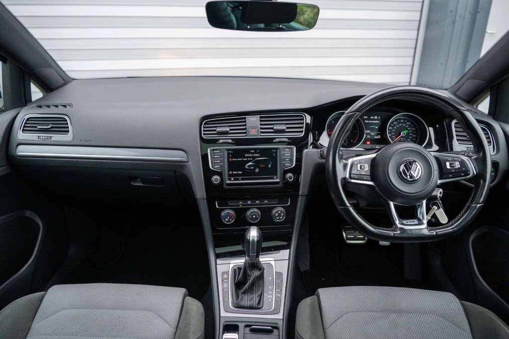 Used Volkswagen Golf 2016 for sale - 77059603: Photo 11