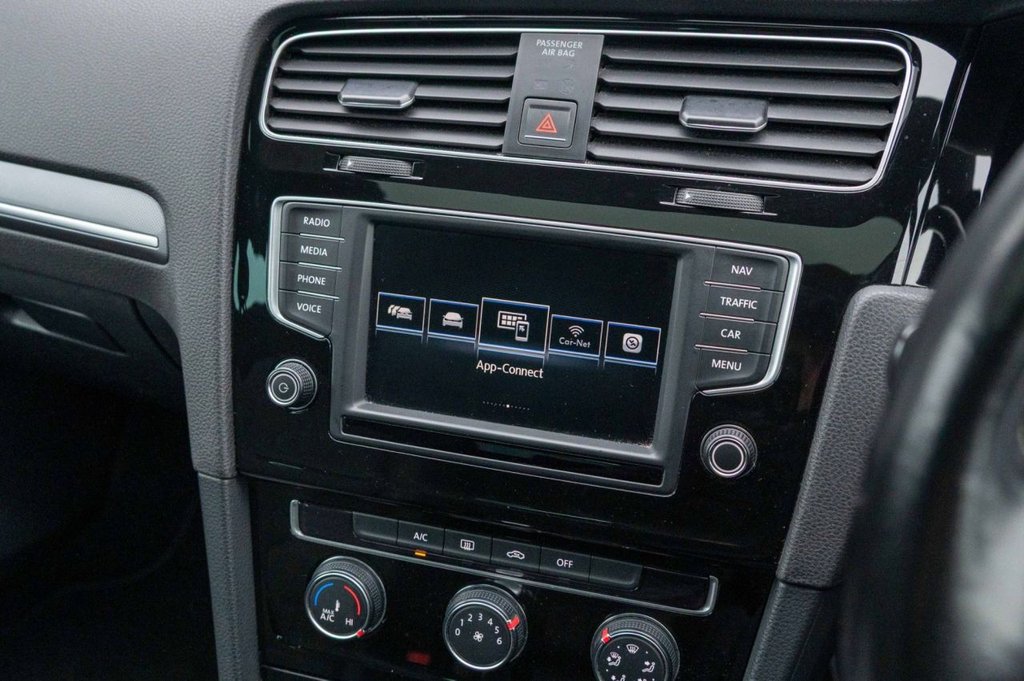 Used Volkswagen Golf 2016 for sale - 77059603: Photo 26