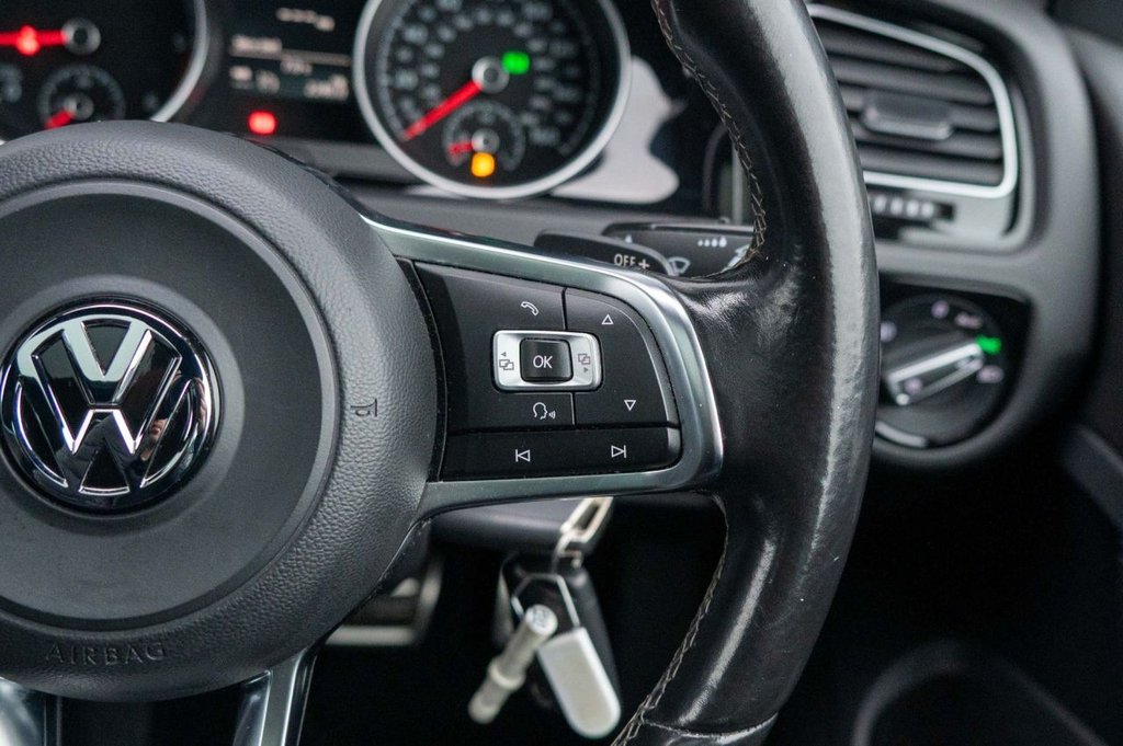Used Volkswagen Golf 2016 for sale - 77059603: Photo 28