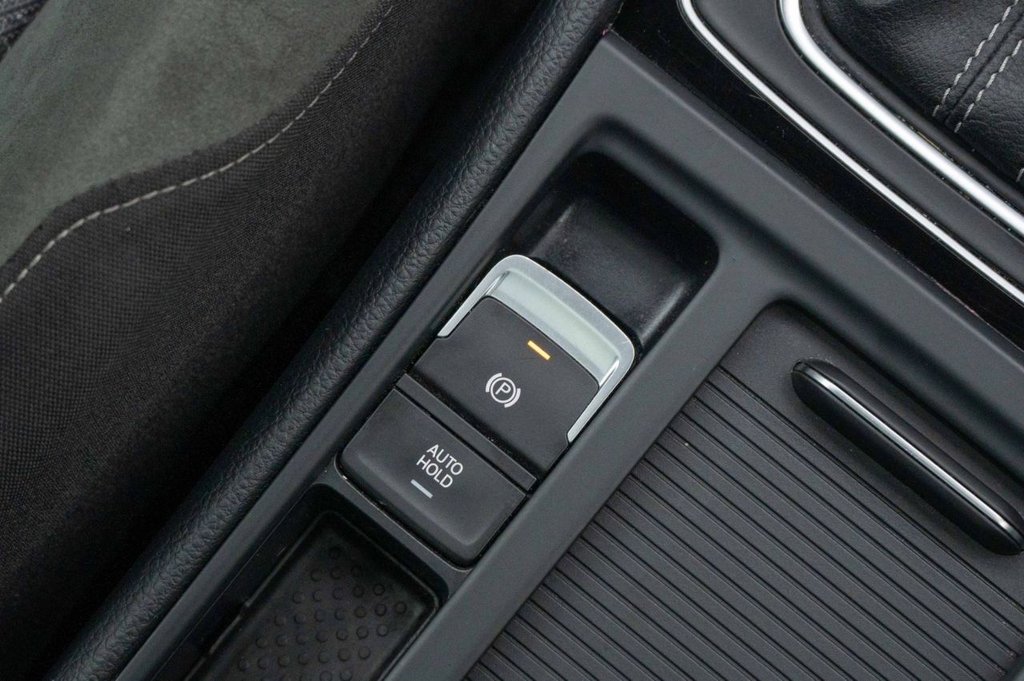 Used Volkswagen Golf 2016 for sale - 77059603: Photo 33