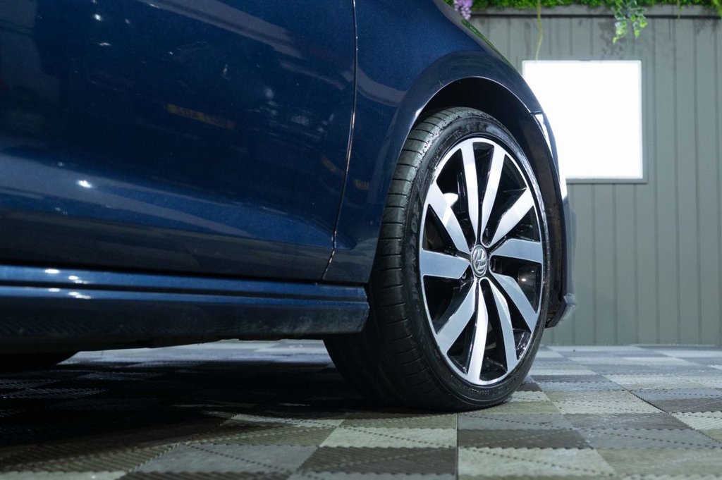 Used Volkswagen Golf 2016 for sale - 77059603: Photo 47