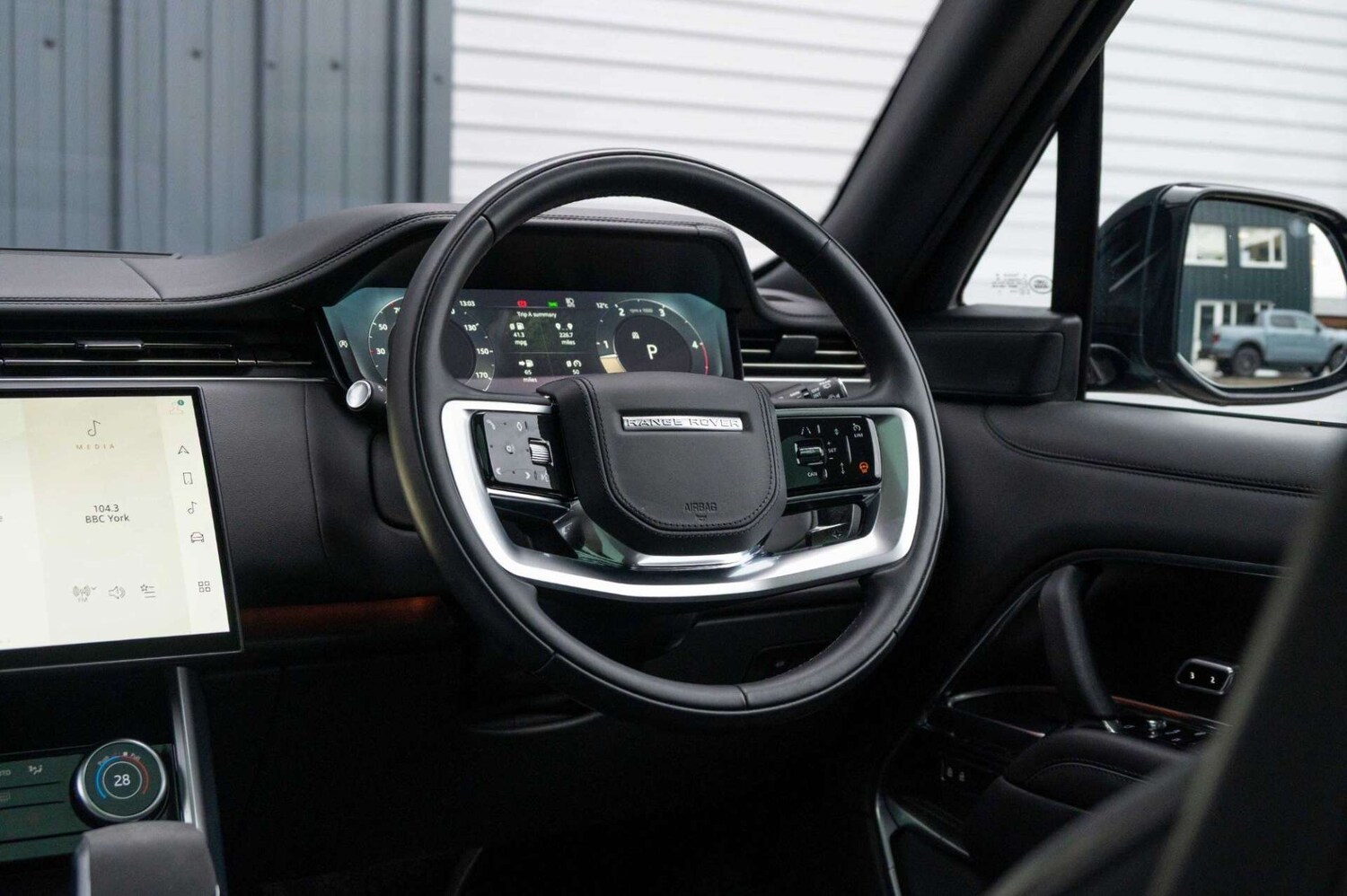 Used Land Rover Range Rover 2023 for sale - 77460275: Photo 40