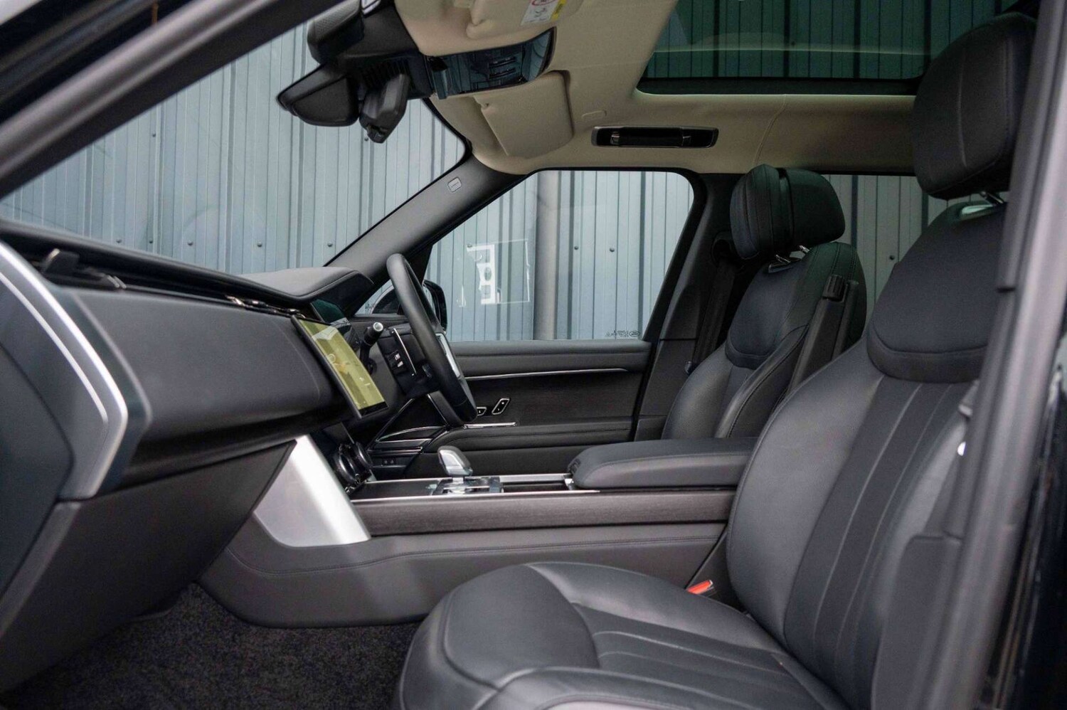 Used Land Rover Range Rover 2023 for sale - 77460275: Photo 51