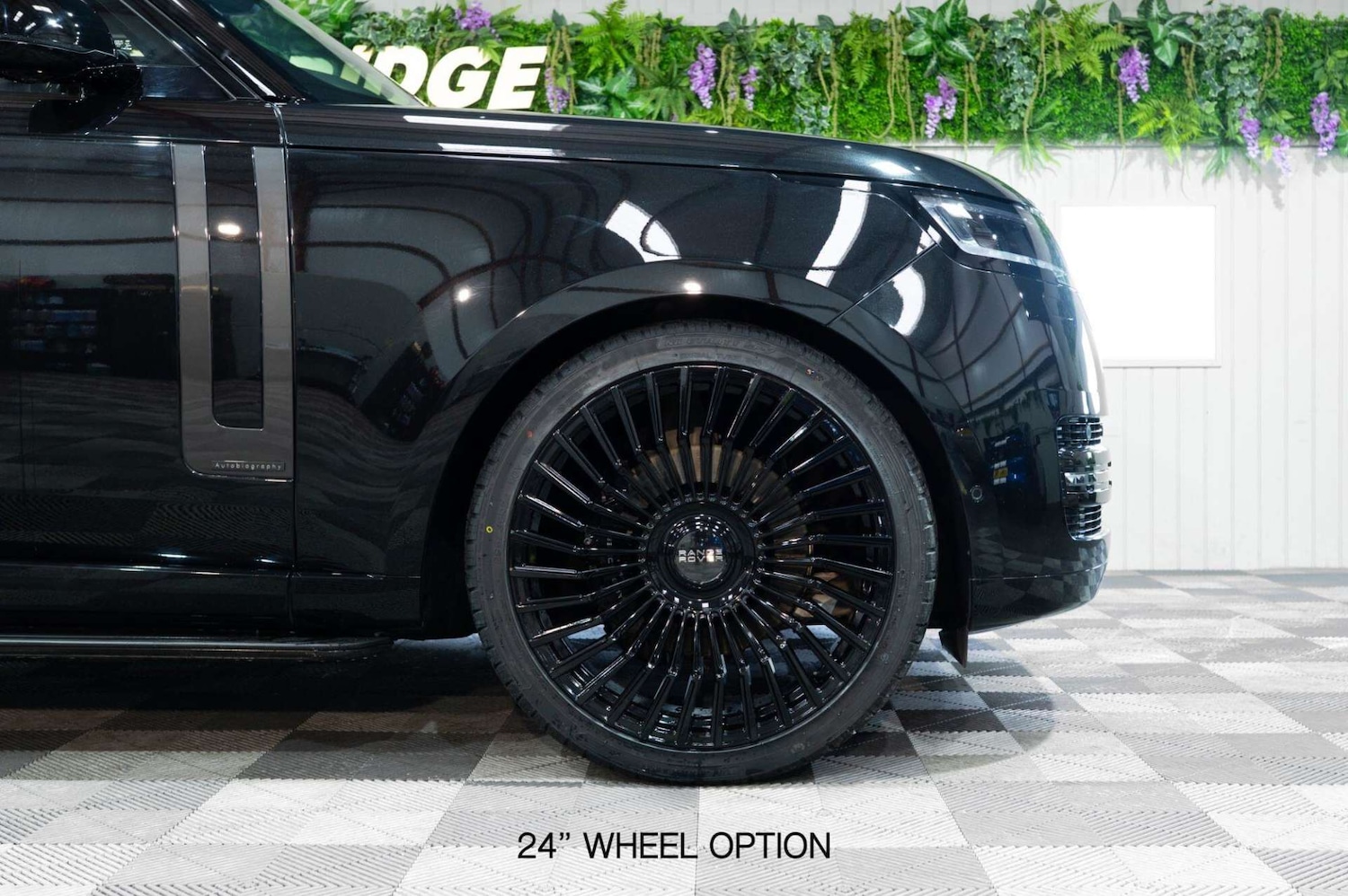 Used Land Rover Range Rover 2023 for sale - 77460275: Photo 74