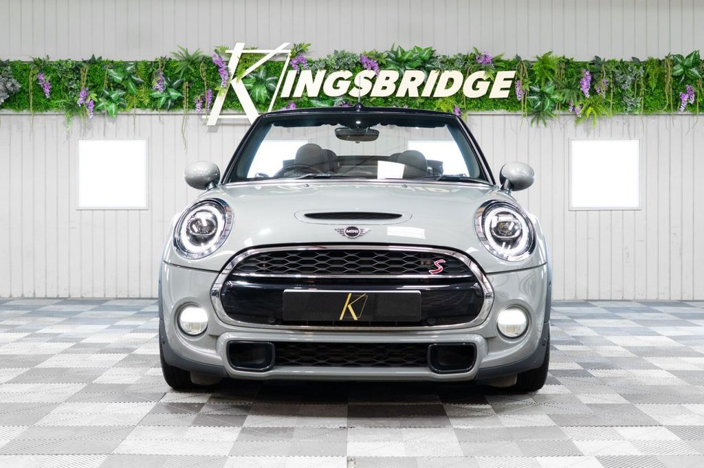 Used MINI Convertible 2019 for sale - 77355930: Photo 14